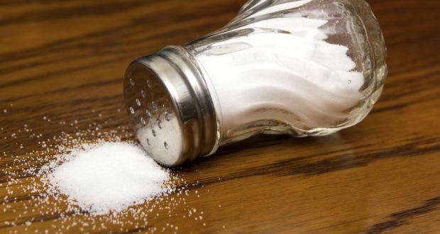 Benefits of Cutting Down Salt Intake to Lose Weight